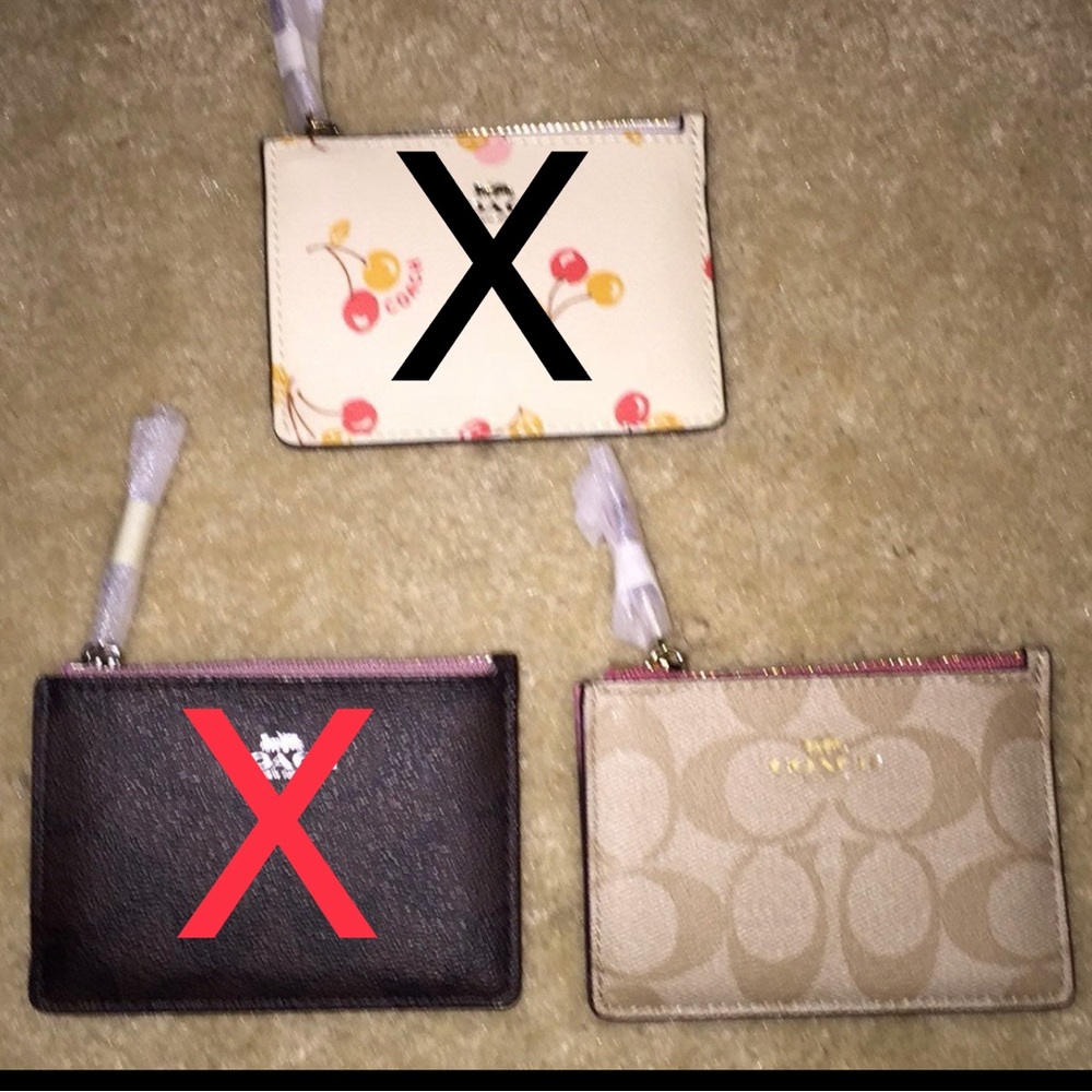 . MINI SKINNY ID CASE IN SIGNATURE CANVAS
